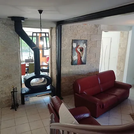 A La Campagne Βίλα Sainte-Colombe-en-Bruilhois